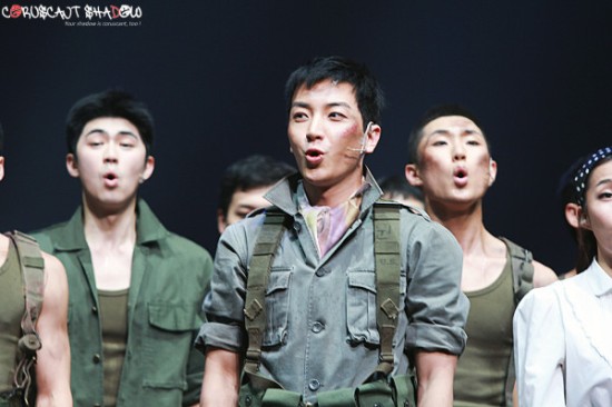 130227 The Promise Musical with Leeteuk by @Nice_Show_Opera (2)